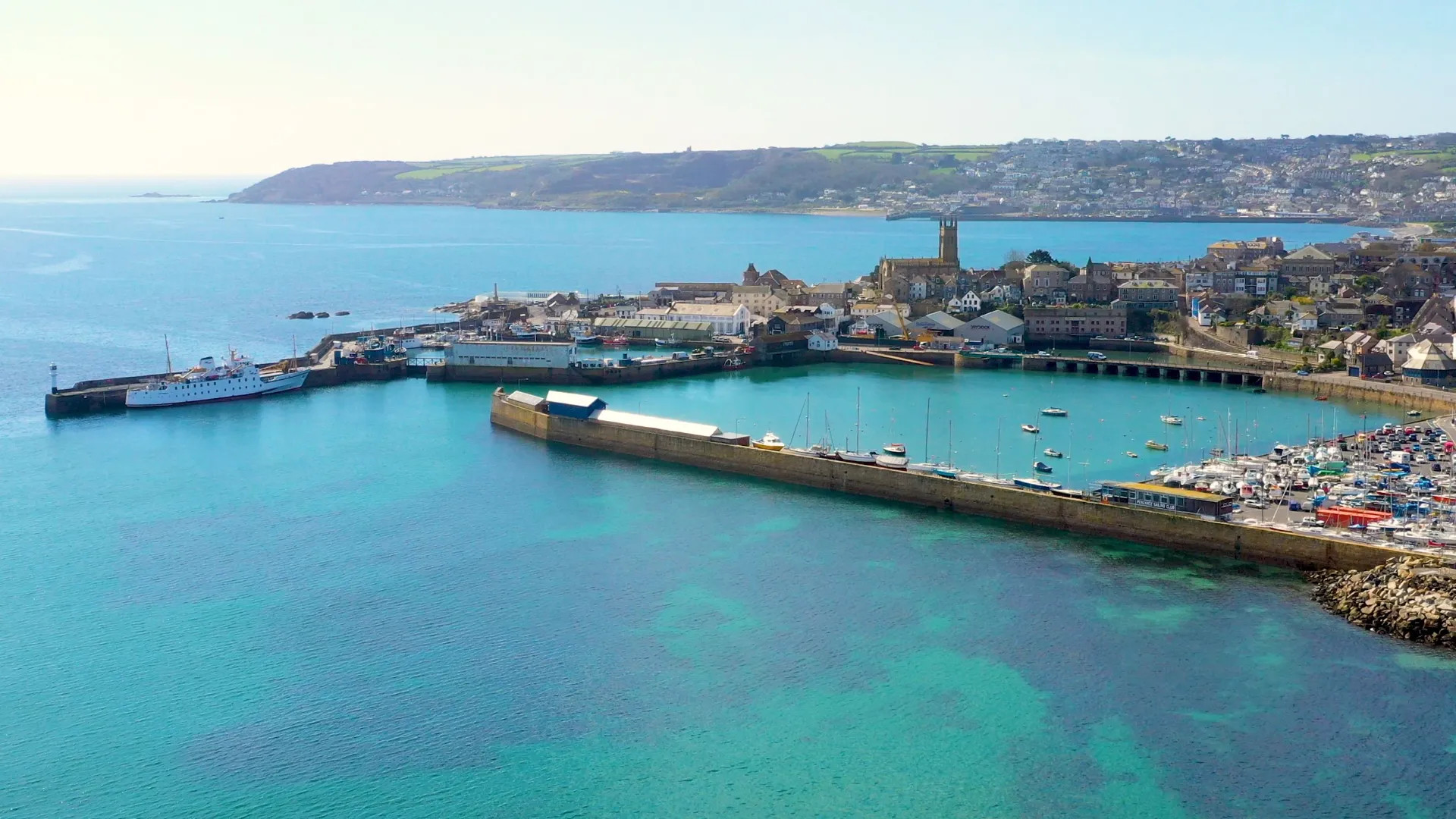 TAKE IN THE HISTORIC SIGHTS OF PLYMOUTH